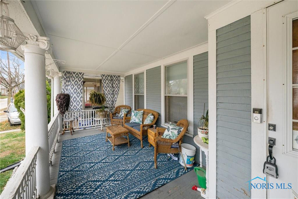 534 Acklin Avenue