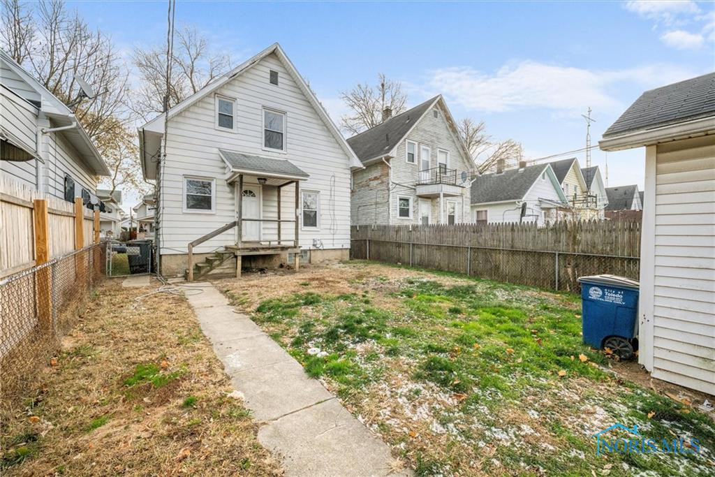 848 Geneva Avenue