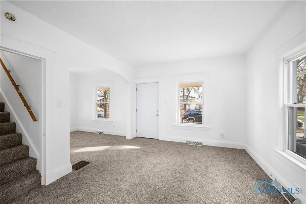 848 Geneva Avenue