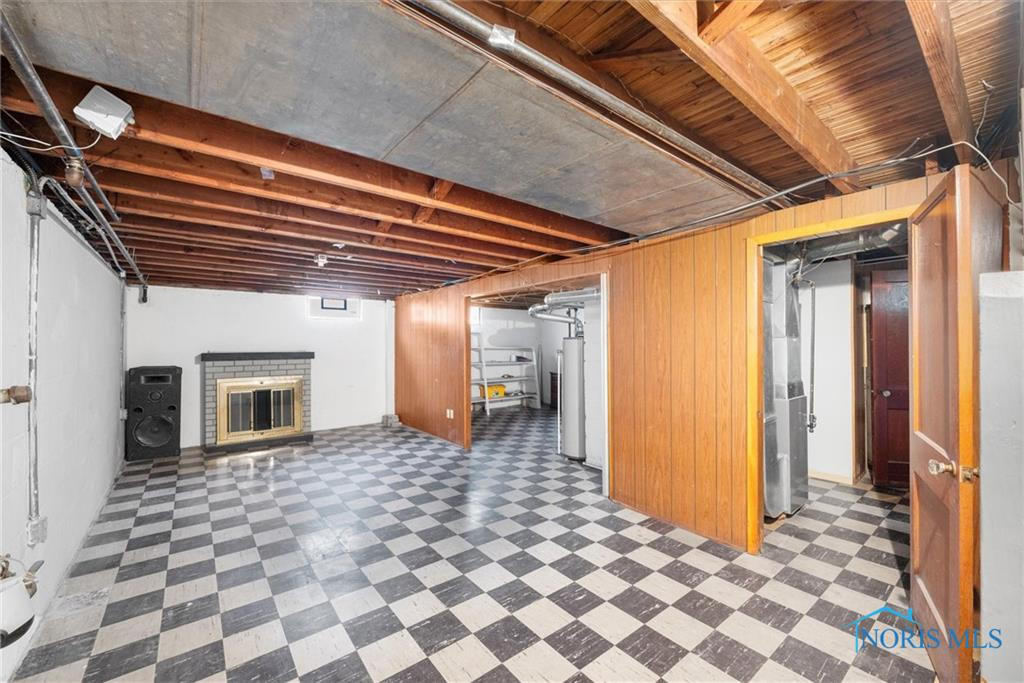 706 N Byrne Road