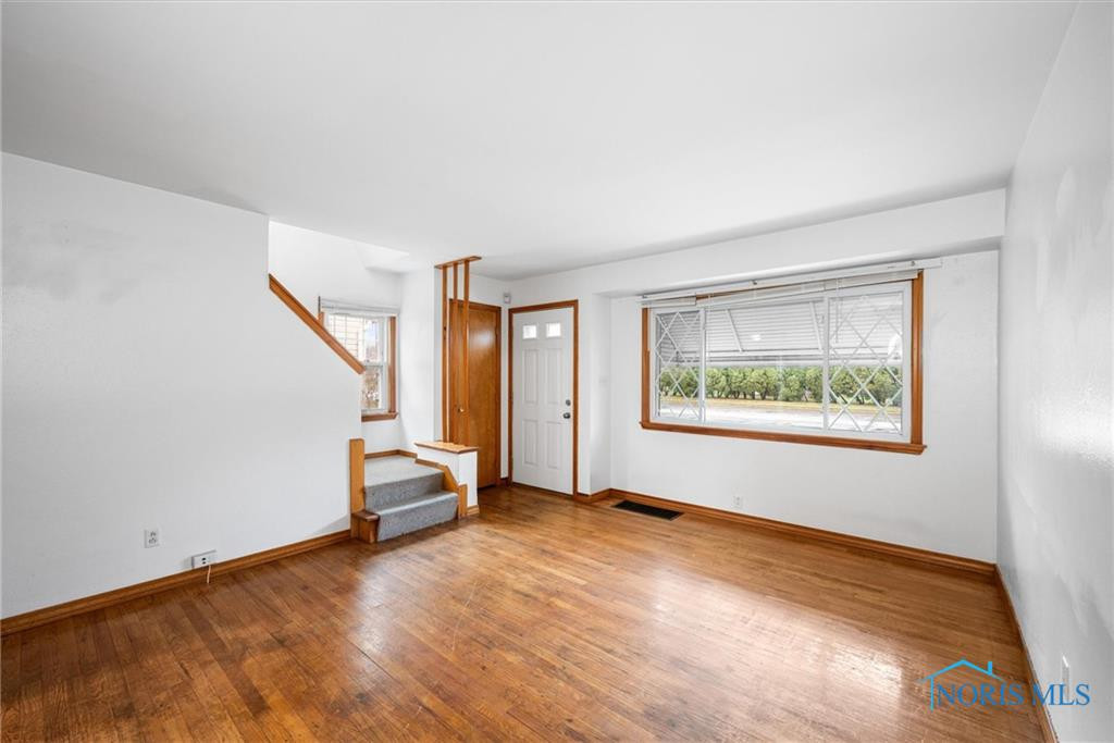 706 N Byrne Road