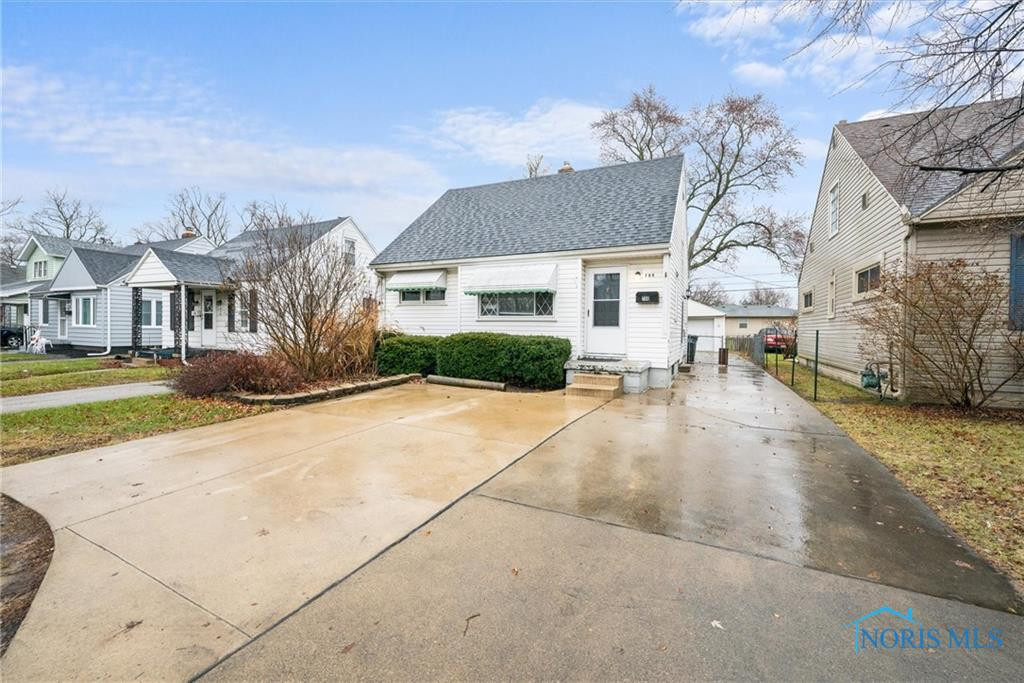 706 N Byrne Road