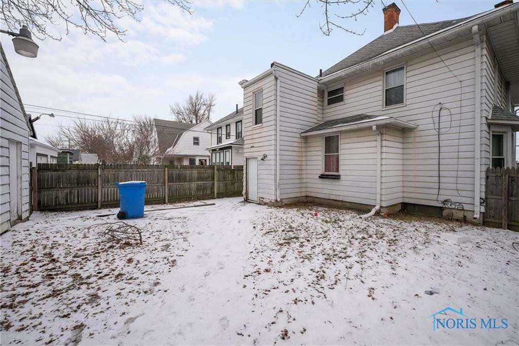 1030 E Broadway Street