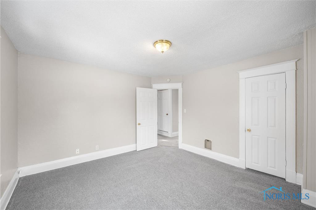 923 Alvison Road