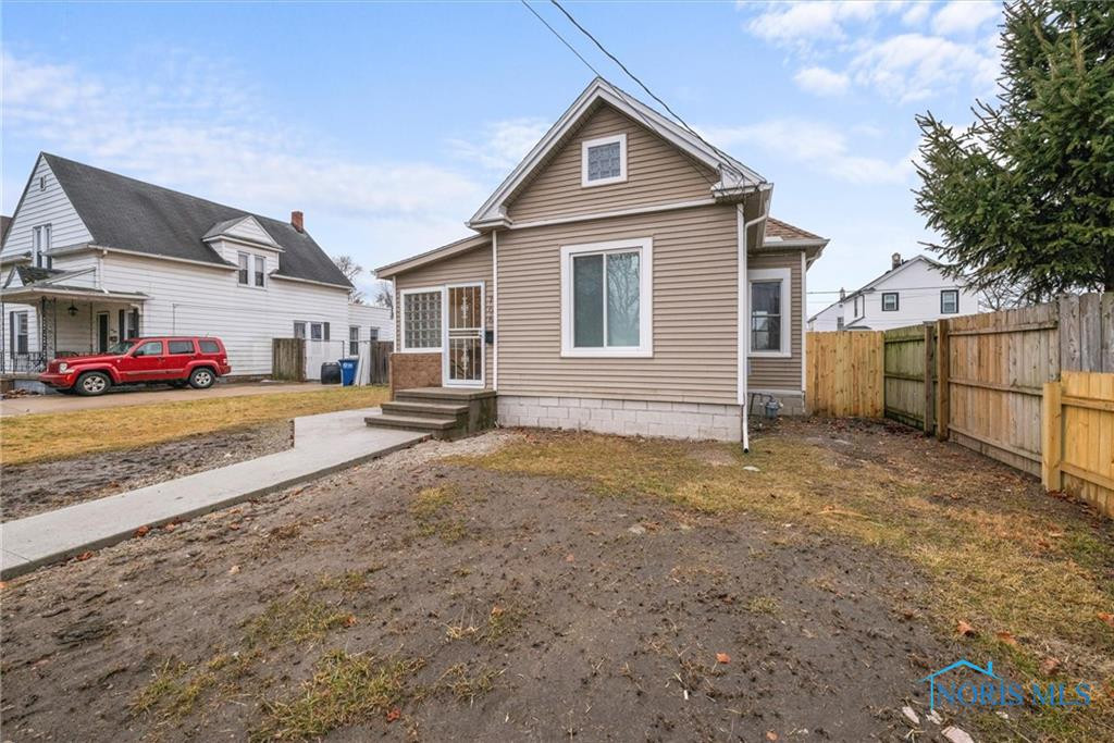 706 Yondota Street