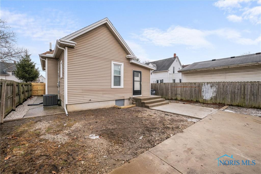 706 Yondota Street