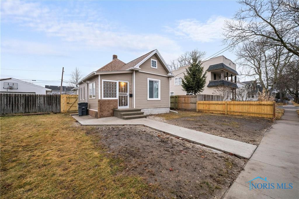 706 Yondota Street
