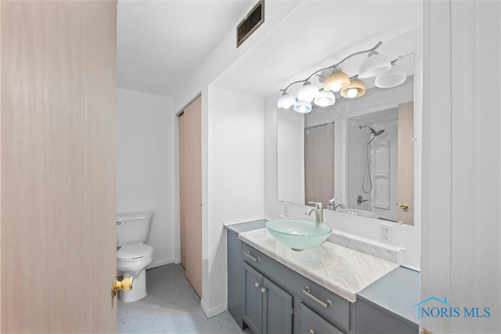 355 Fifth Street