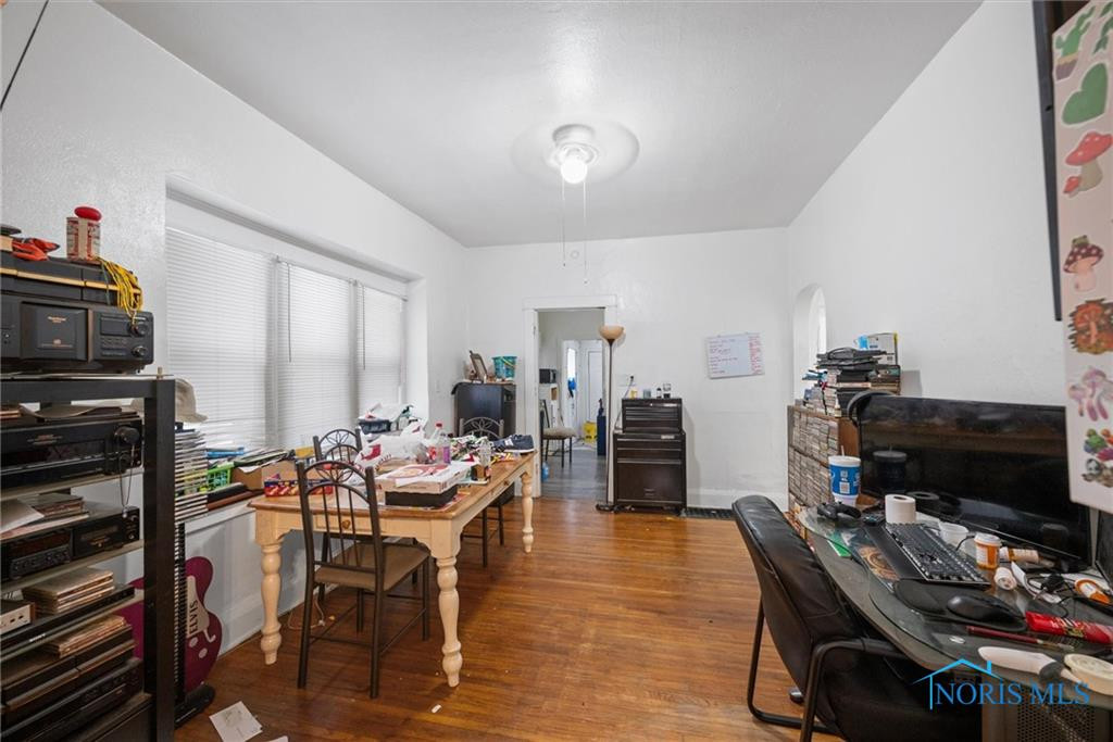 233 Bronson Avenue