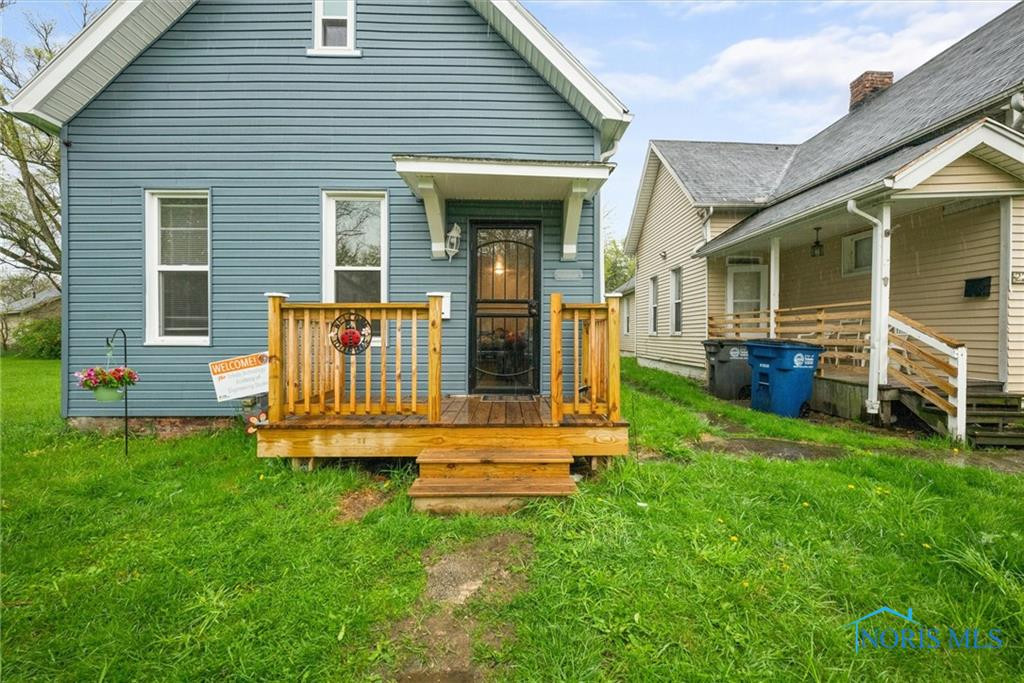 223 Leland Avenue