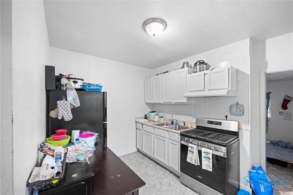 223 Leland Avenue