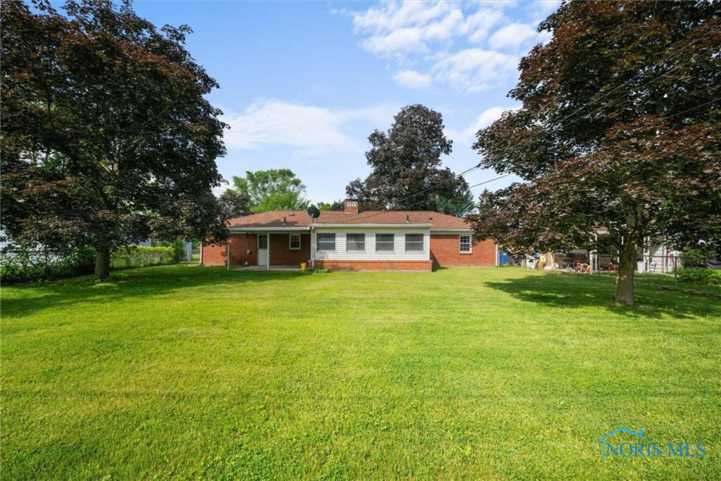 3171 Astor Avenue