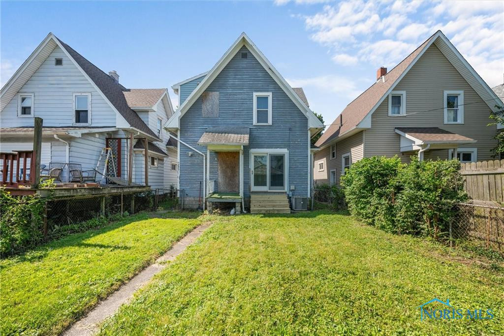 1927 Greenwood Avenue