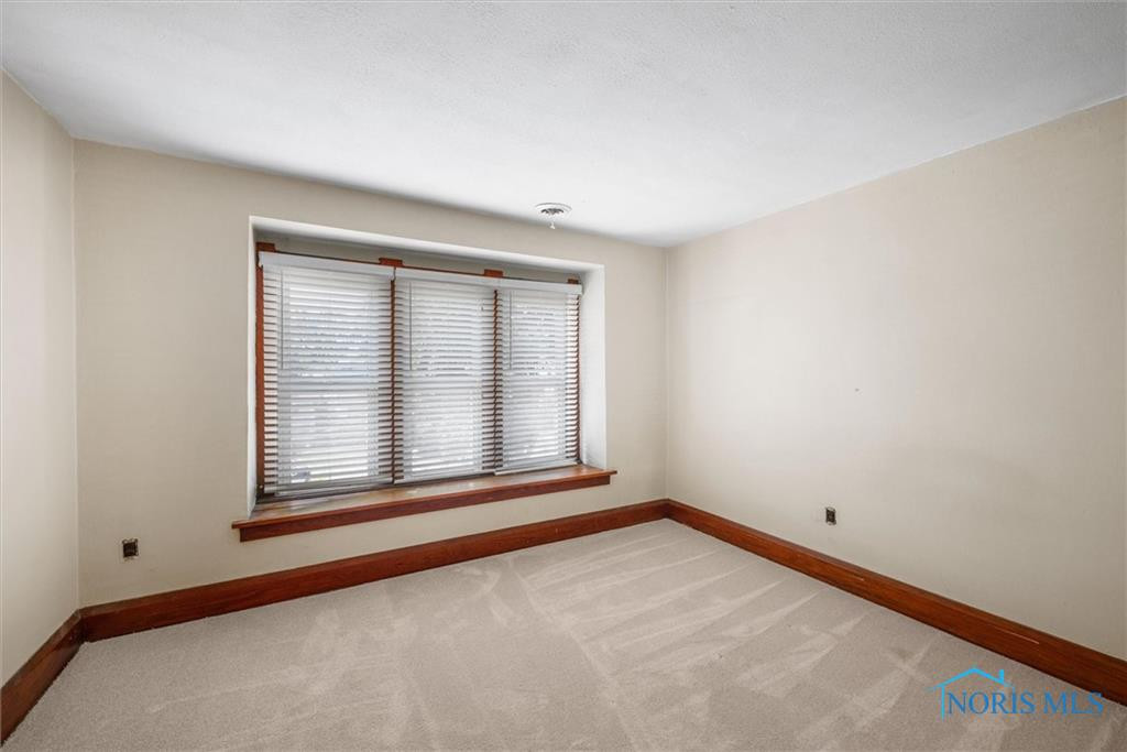 1927 Greenwood Avenue