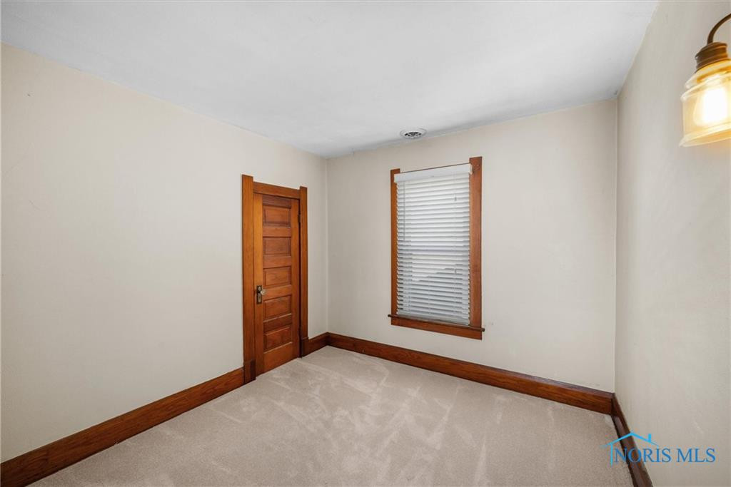 1927 Greenwood Avenue