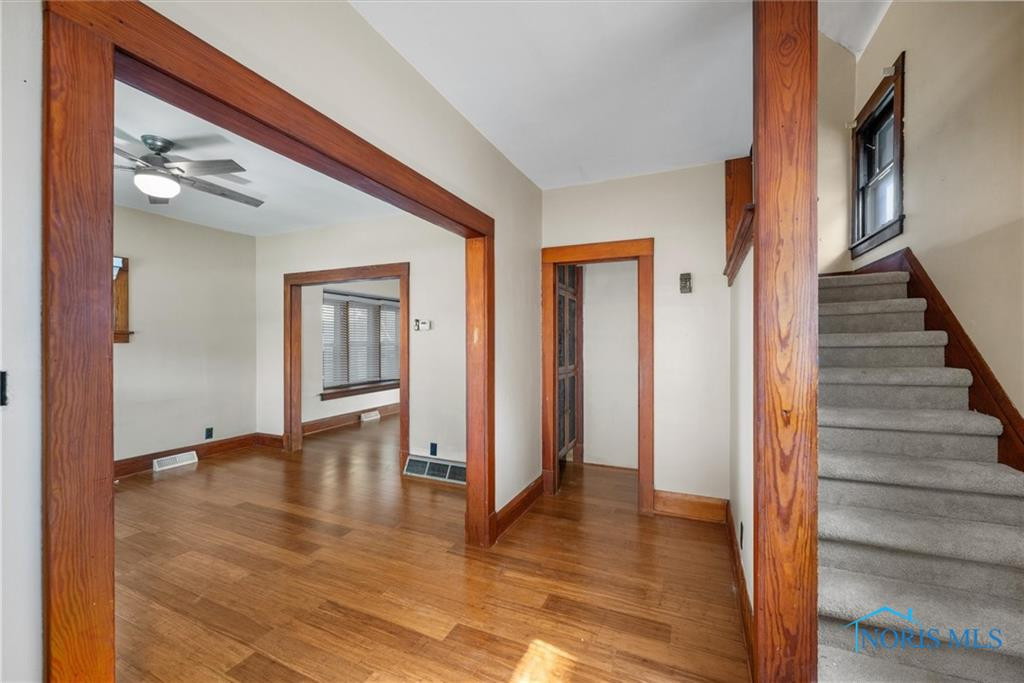 1927 Greenwood Avenue