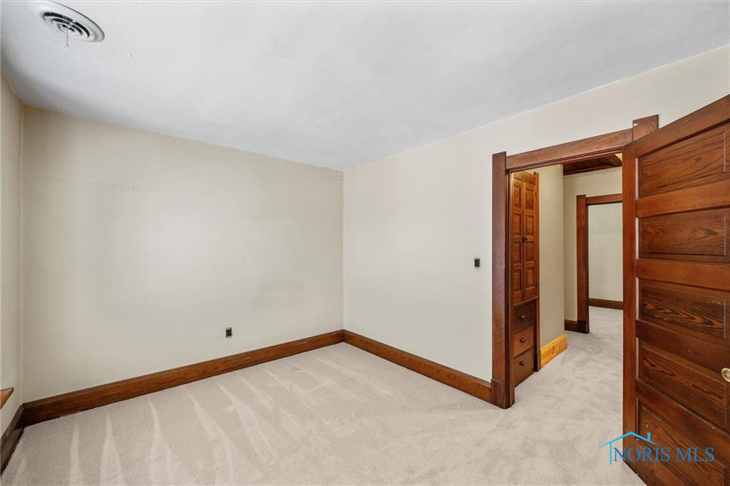 1927 Greenwood Avenue