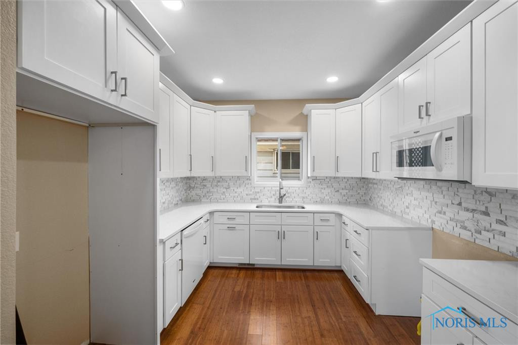 1927 Greenwood Avenue