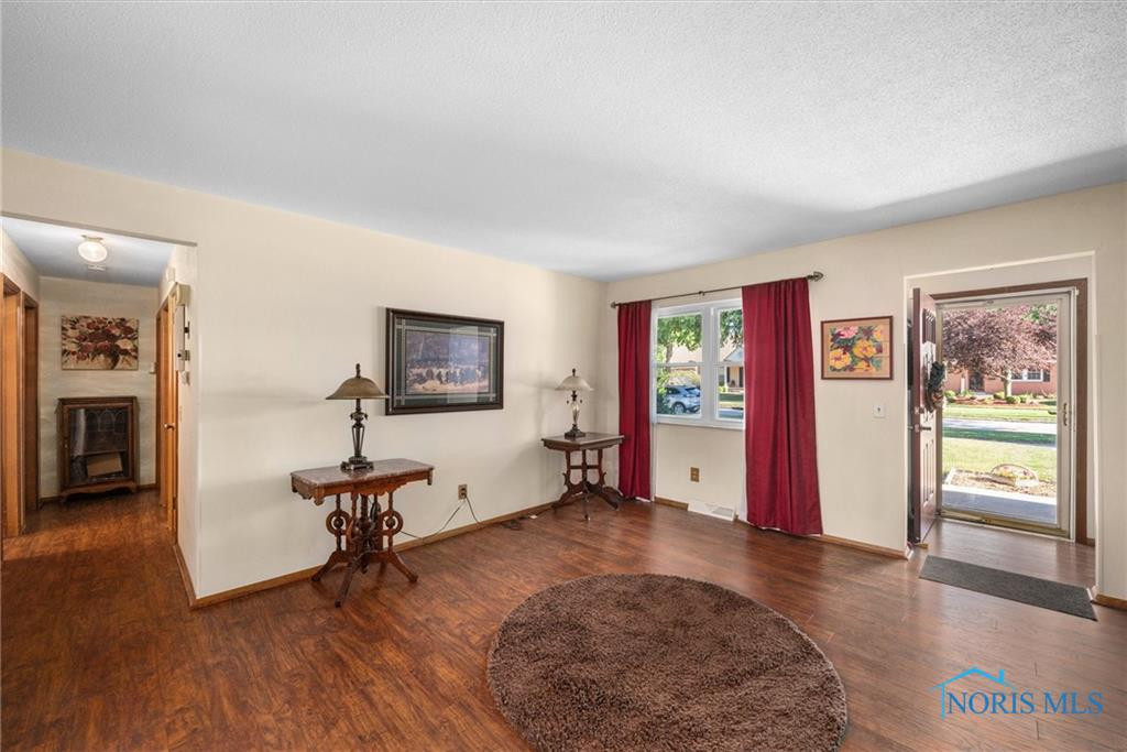 3328 North Reach Drive