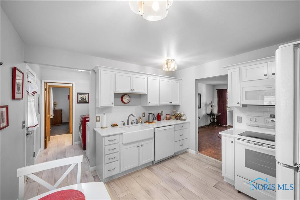 3328 North Reach Drive