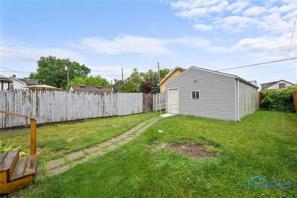450 Yondota Street
