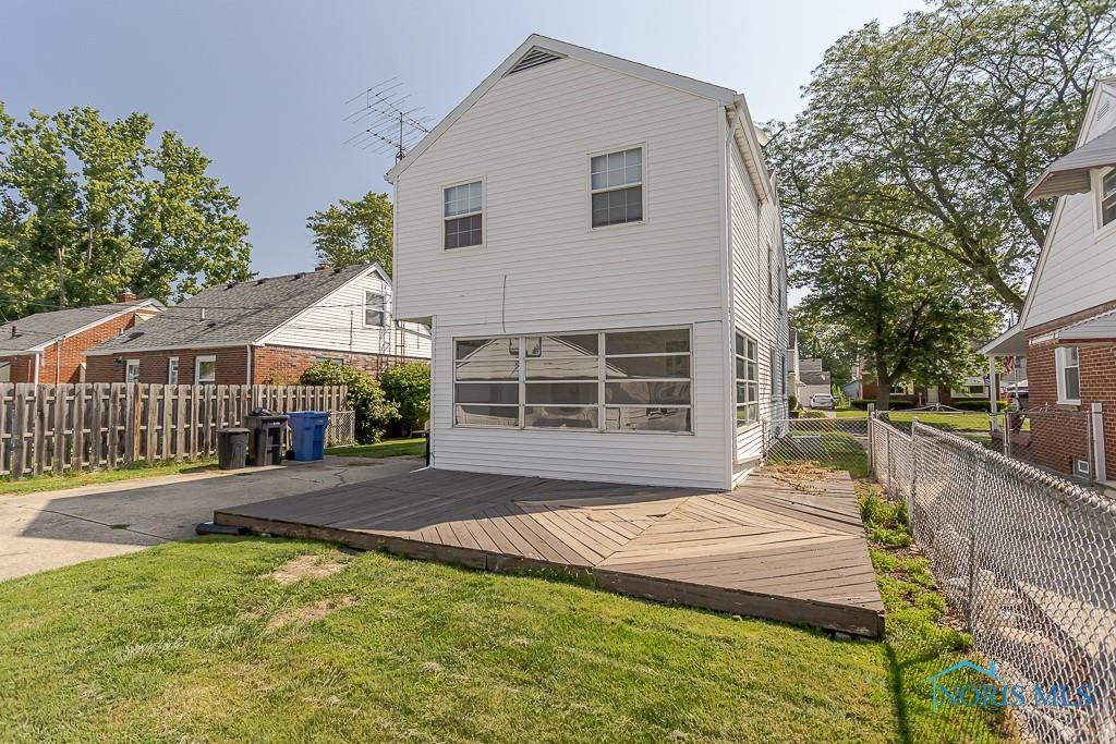 5061 Hallgate Avenue