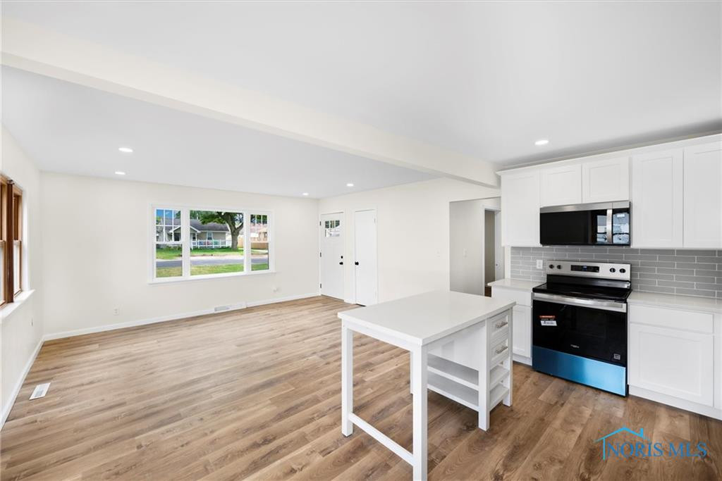 2413 Murray Drive