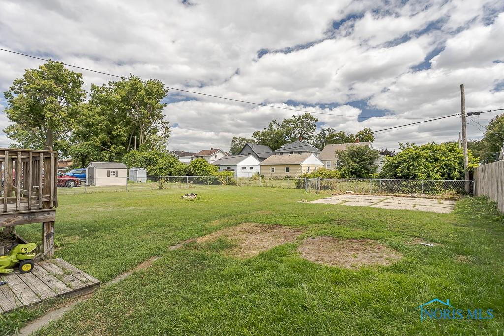1749 Selkirk Street