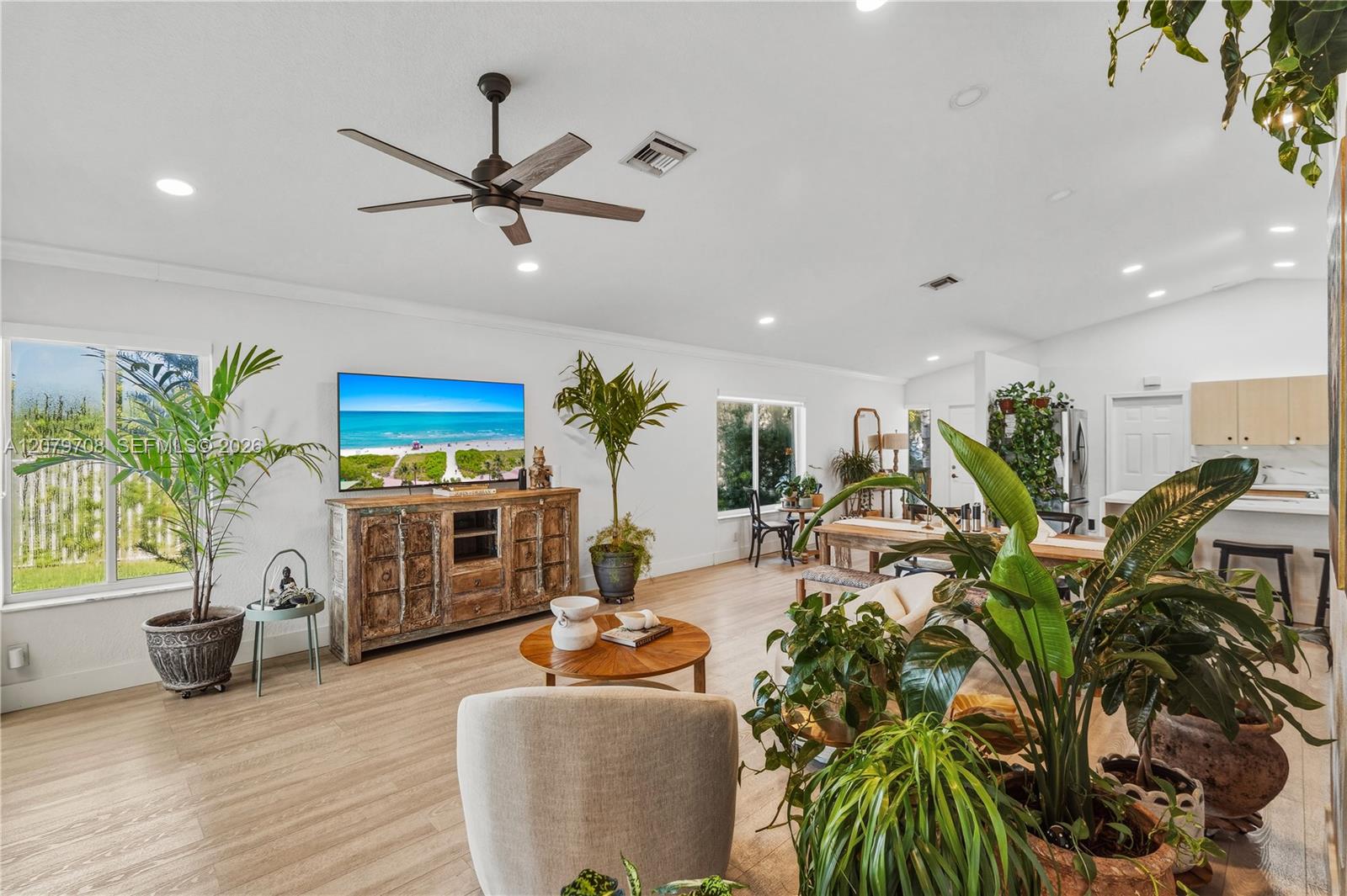 1416 Canary Island Dr