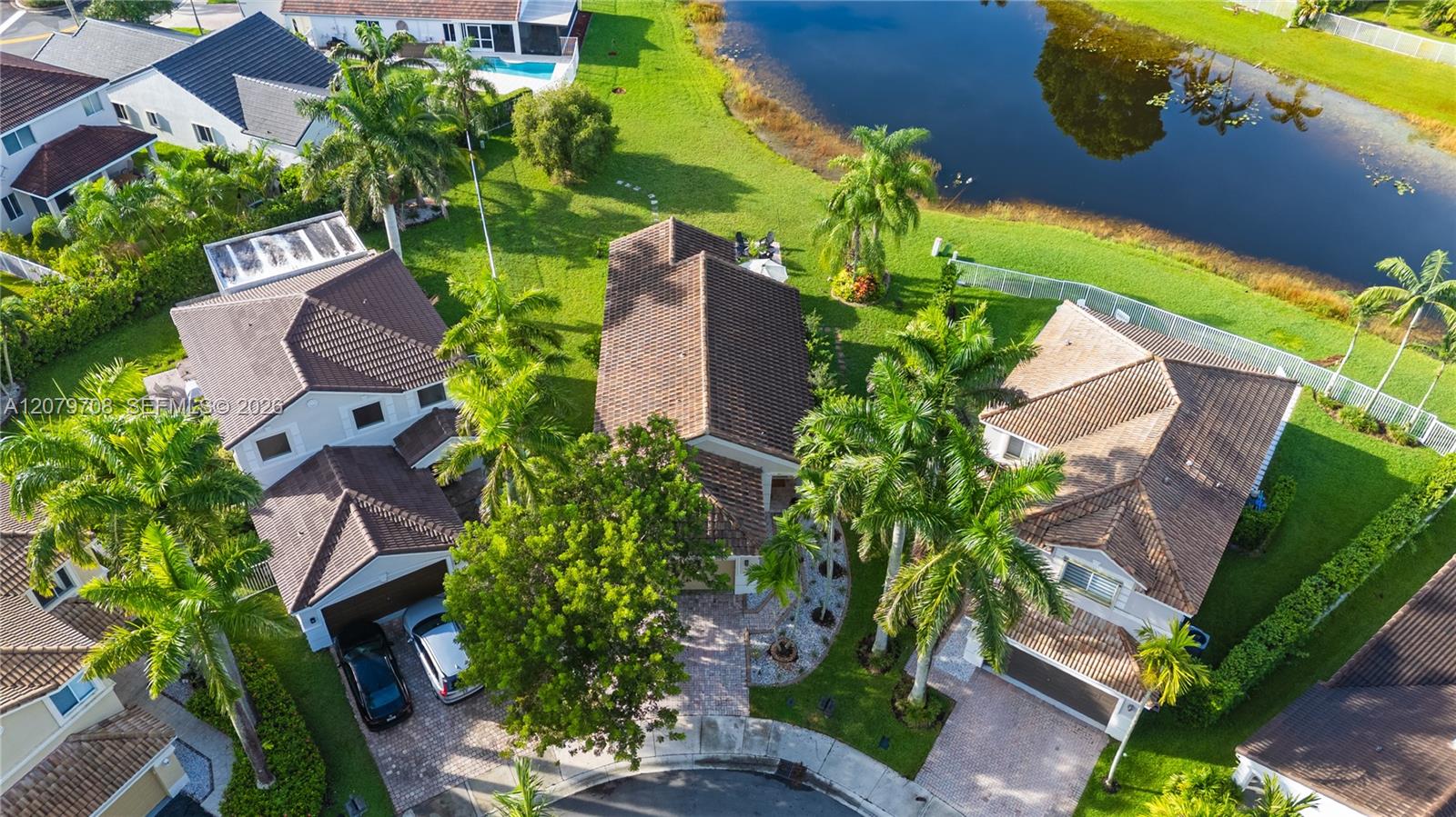 1416 Canary Island Dr