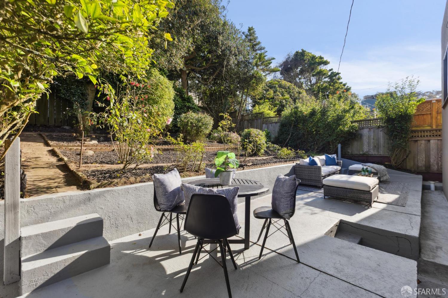 55 Balceta Avenue