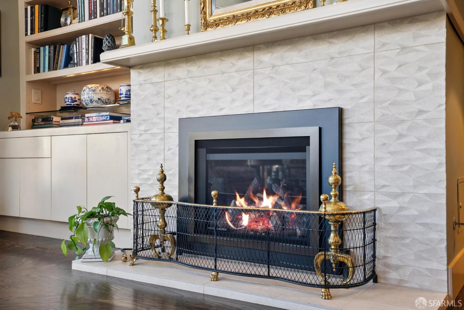 165 Francisco Street # 11