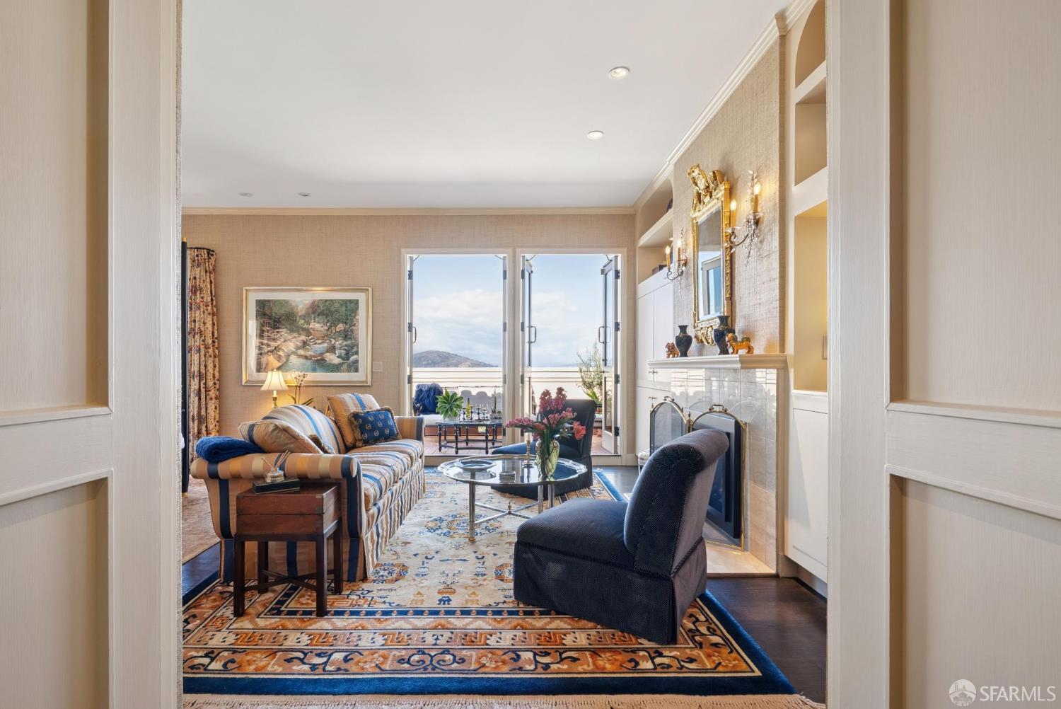 165 Francisco Street # 11