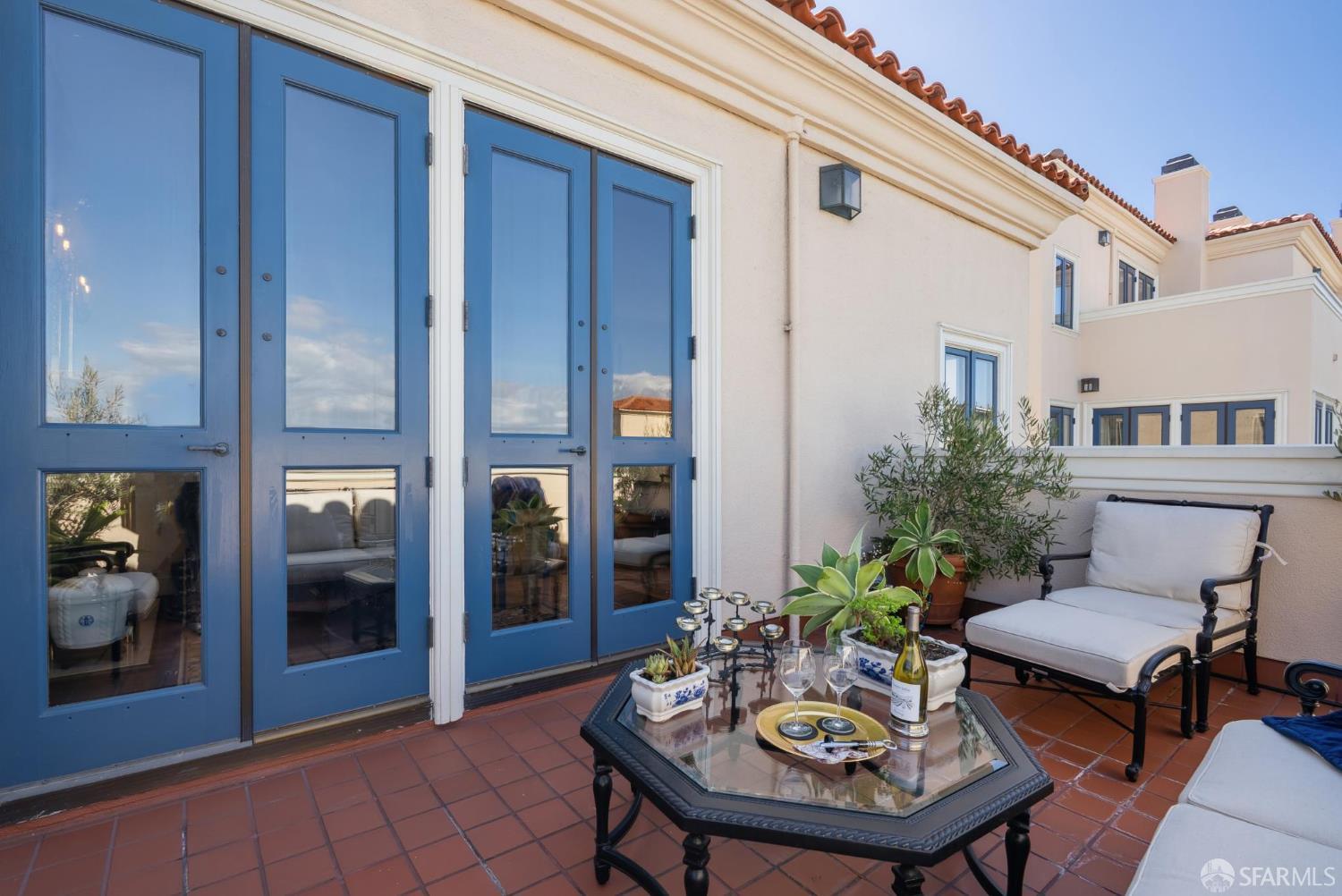 165 Francisco Street # 11