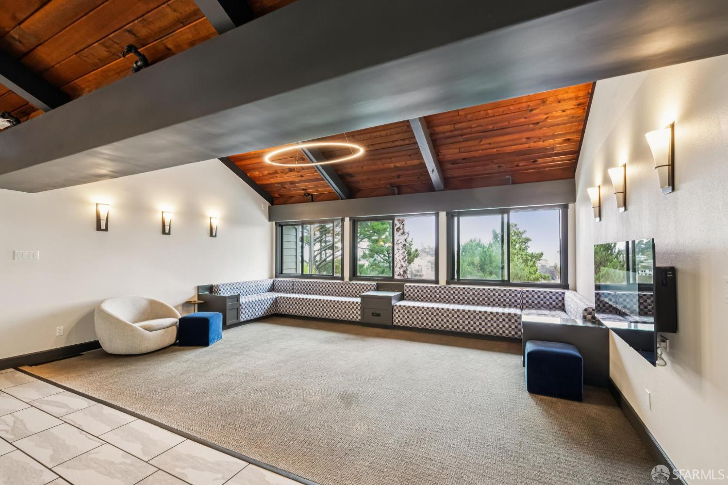 215 Red Rock Way # 204J