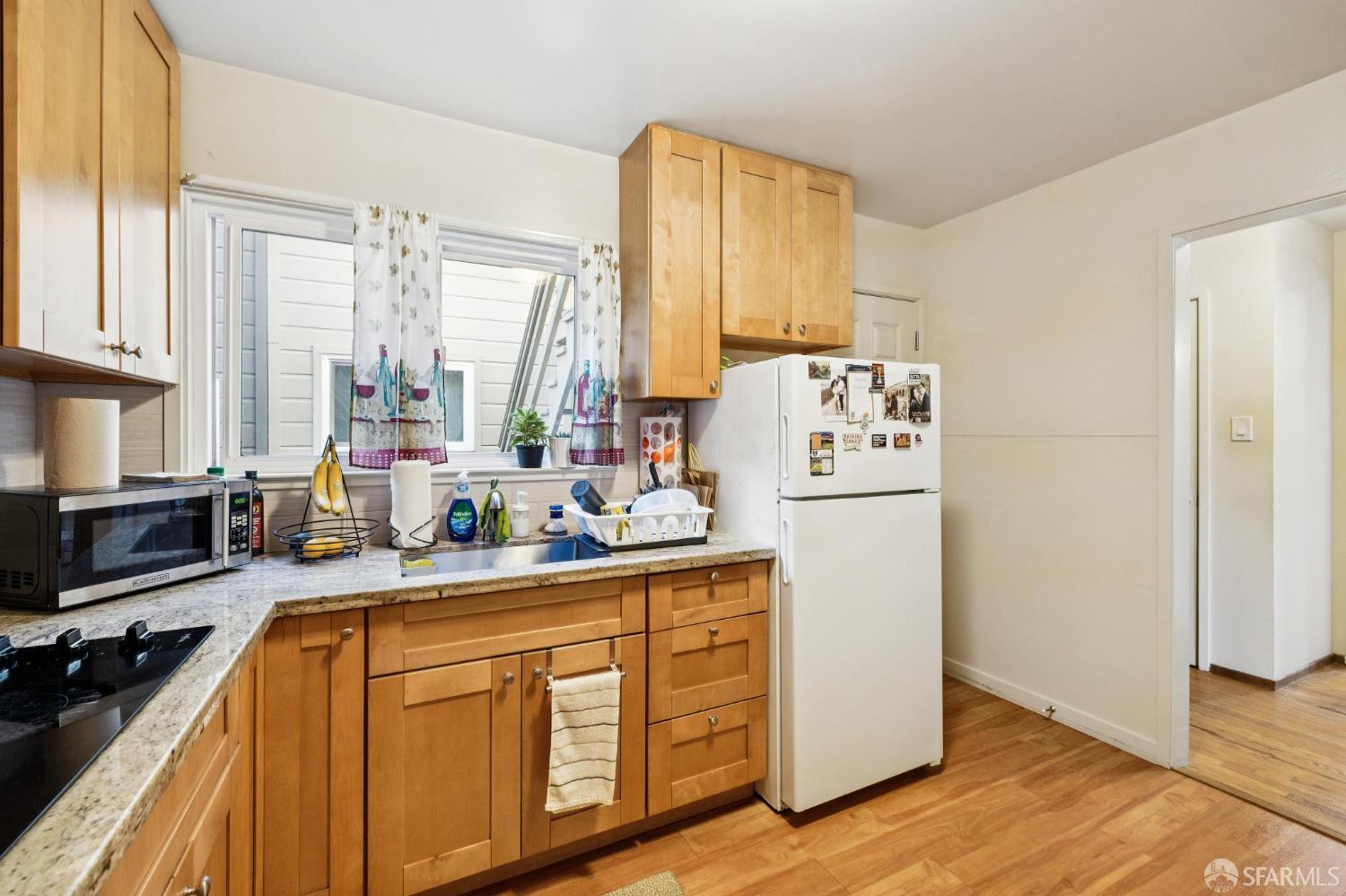 619 Monterey Boulevard