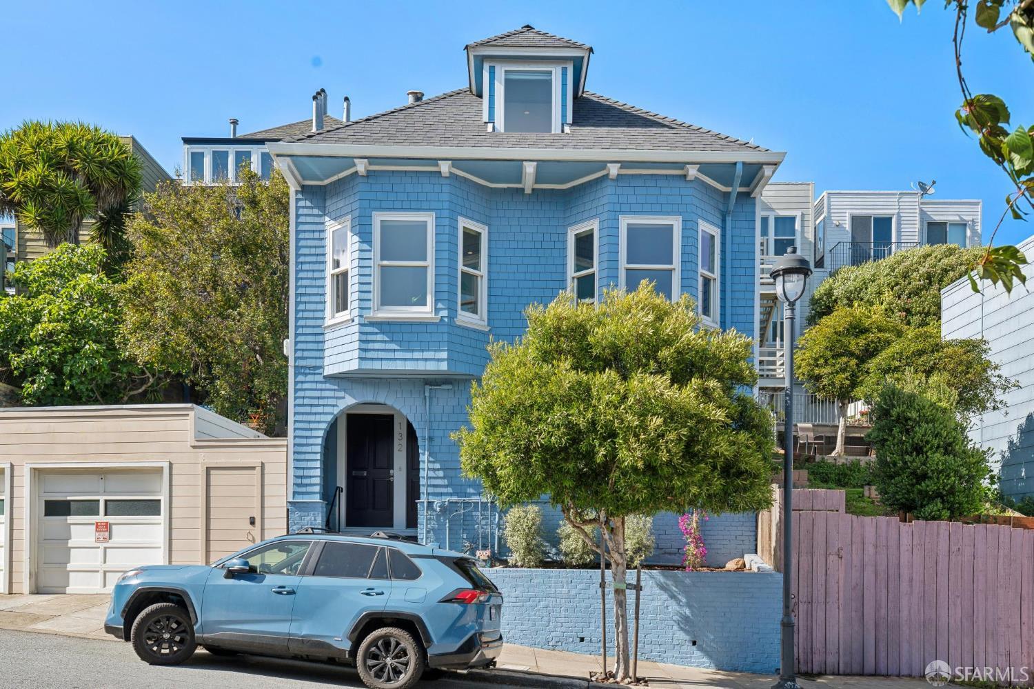 132 Corbett Avenue