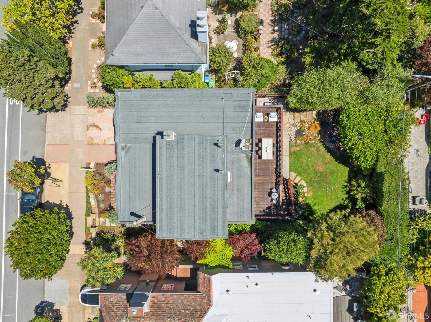 417 Dewey Boulevard