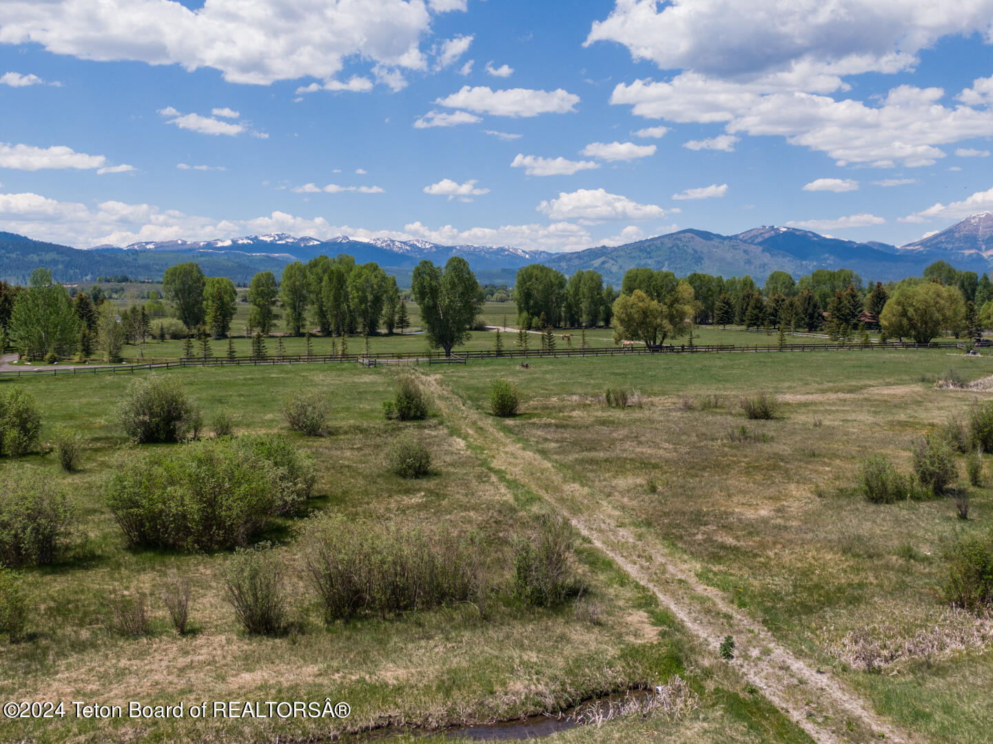 3900 S TRAIL Drive, Jackson