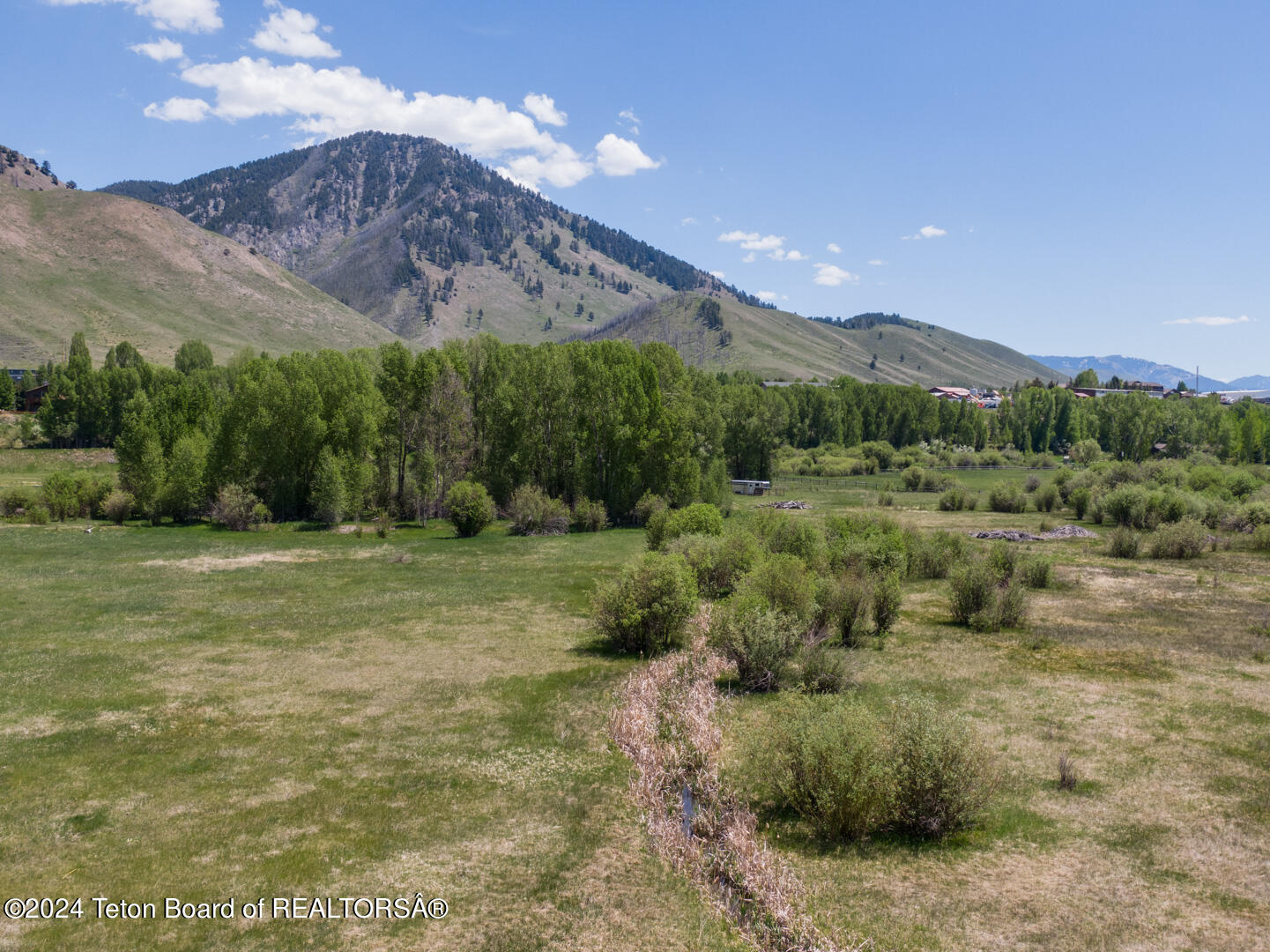 3900 S TRAIL Drive, Jackson