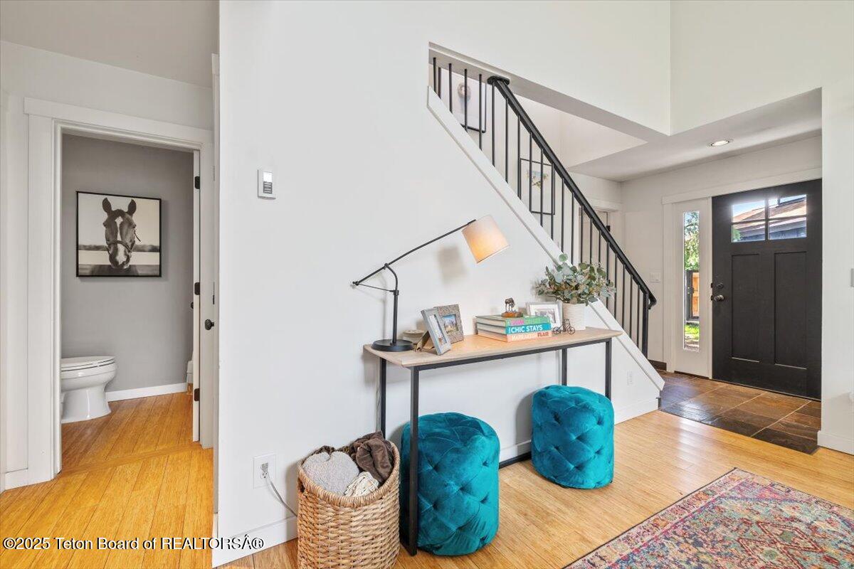 818 A POWDERHORN Lane