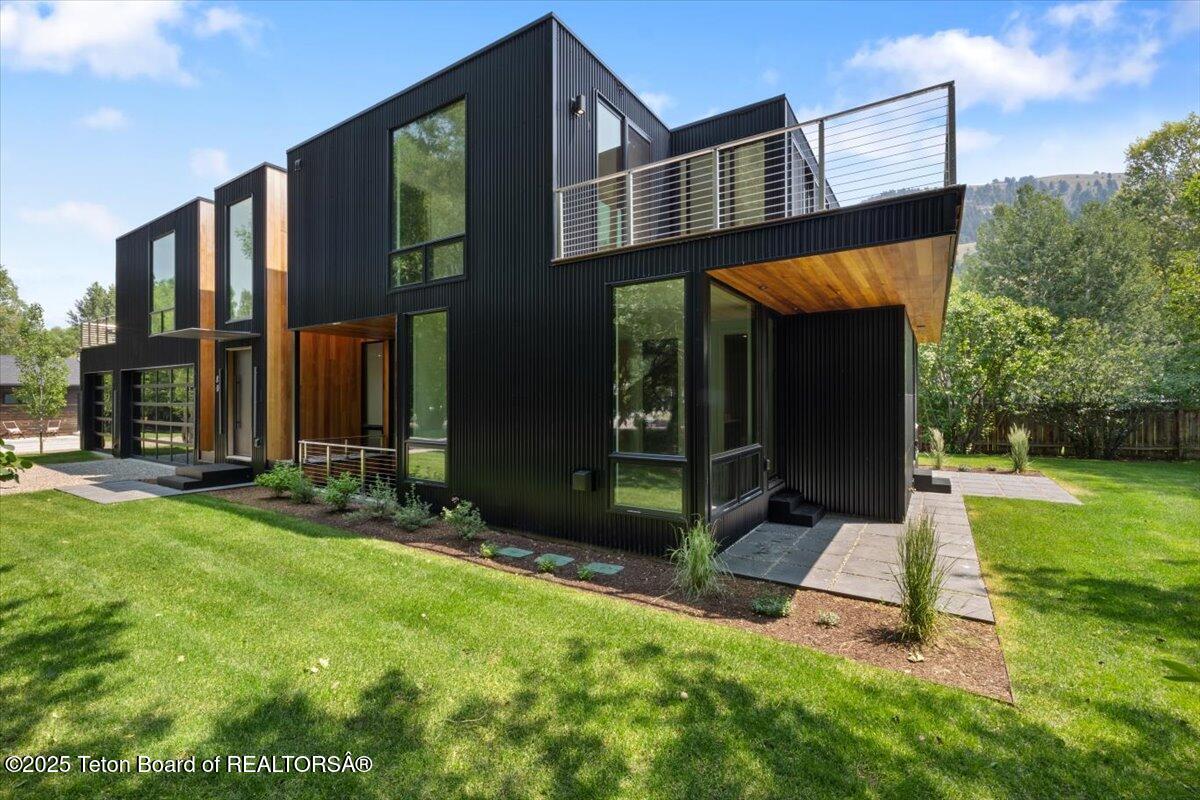 80 RANCHER Street