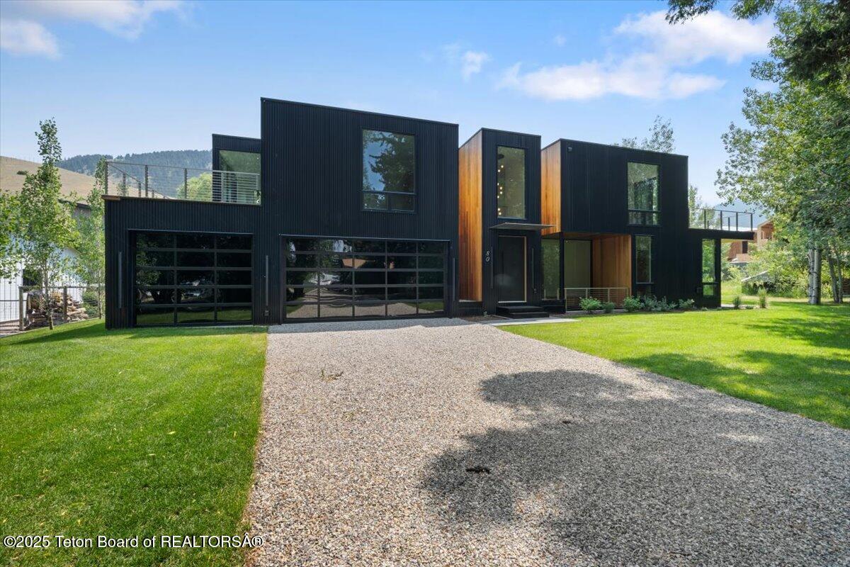 80 RANCHER Street