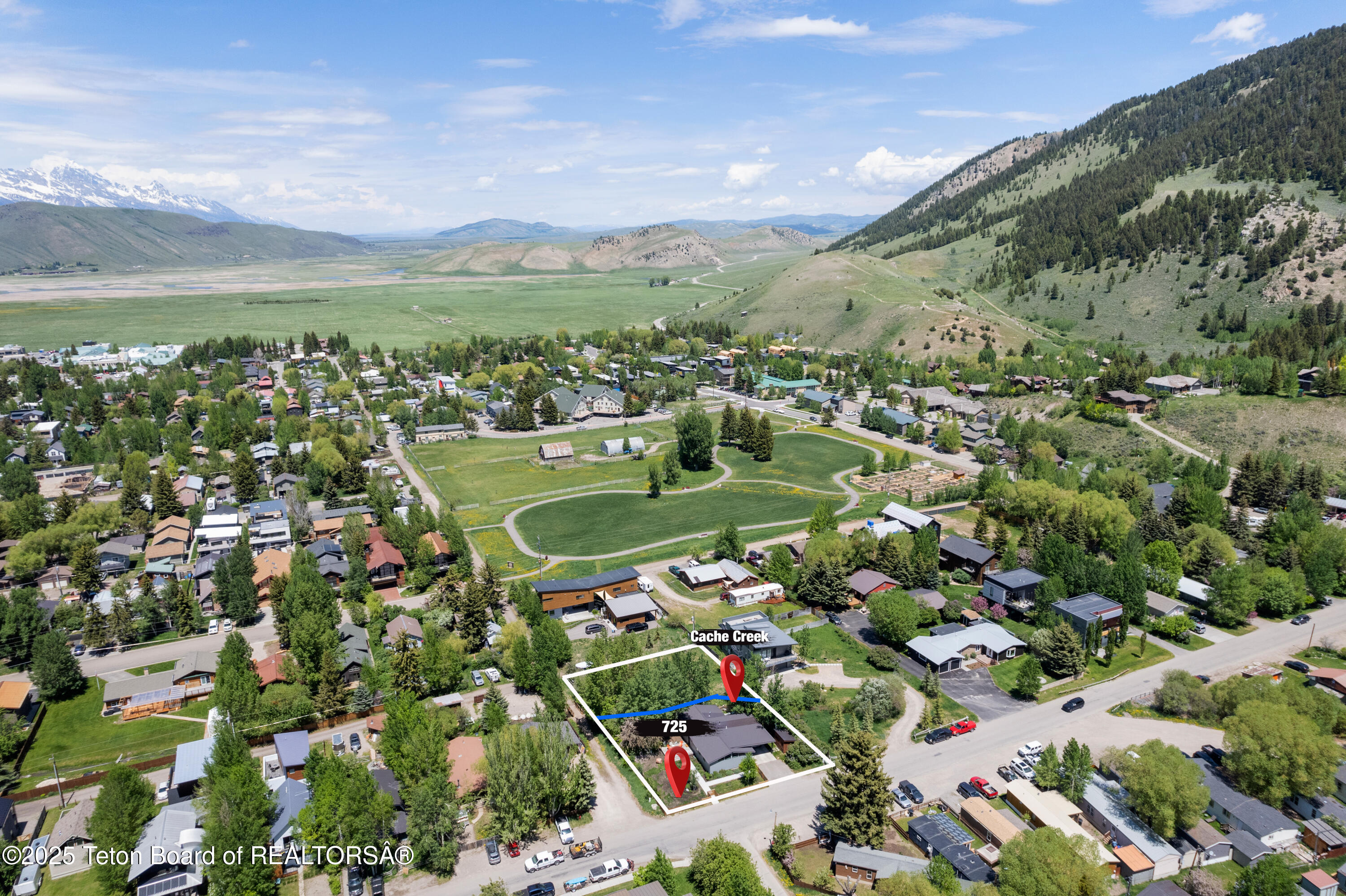 725 CACHE CREEK Drive