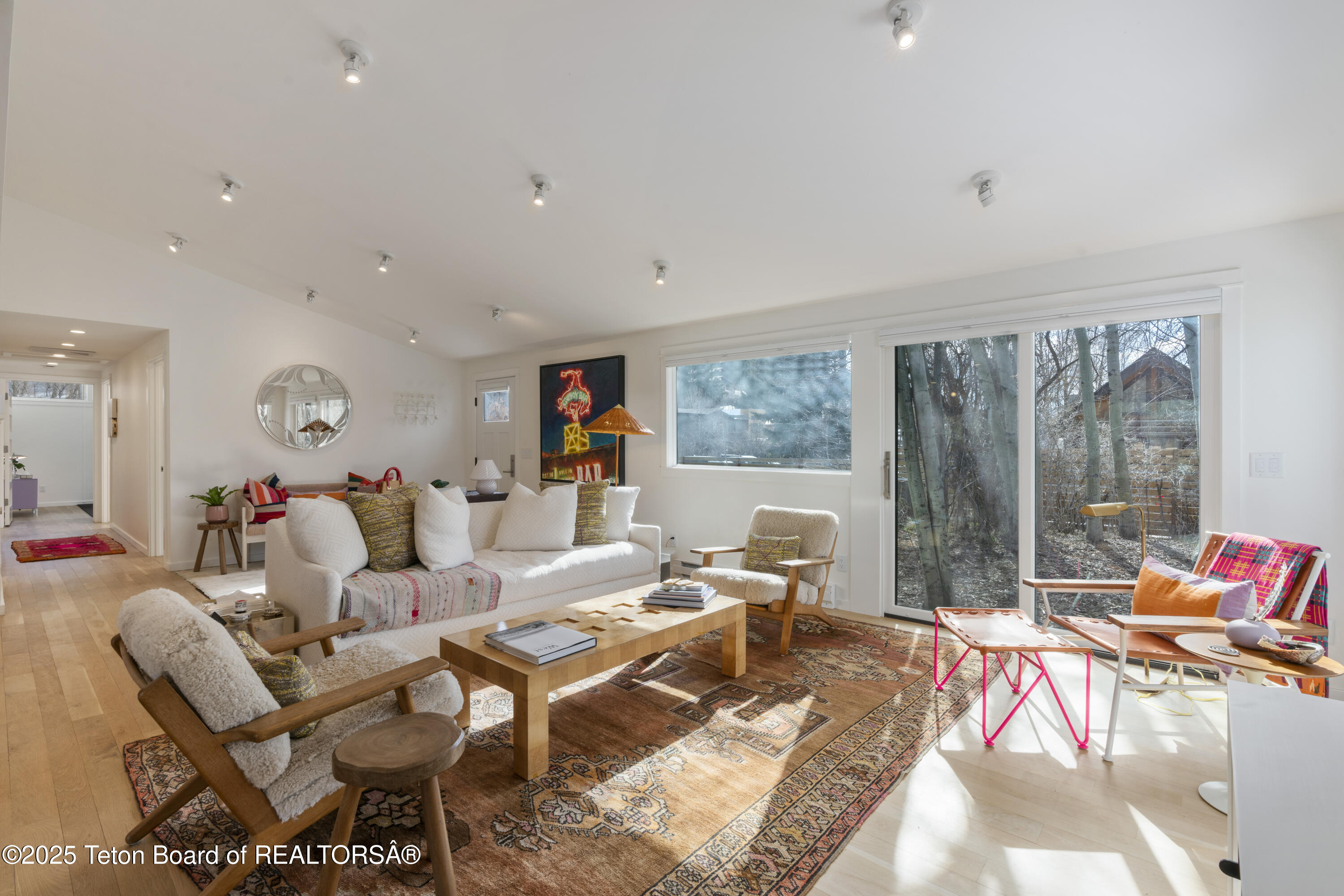 725 CACHE CREEK Drive