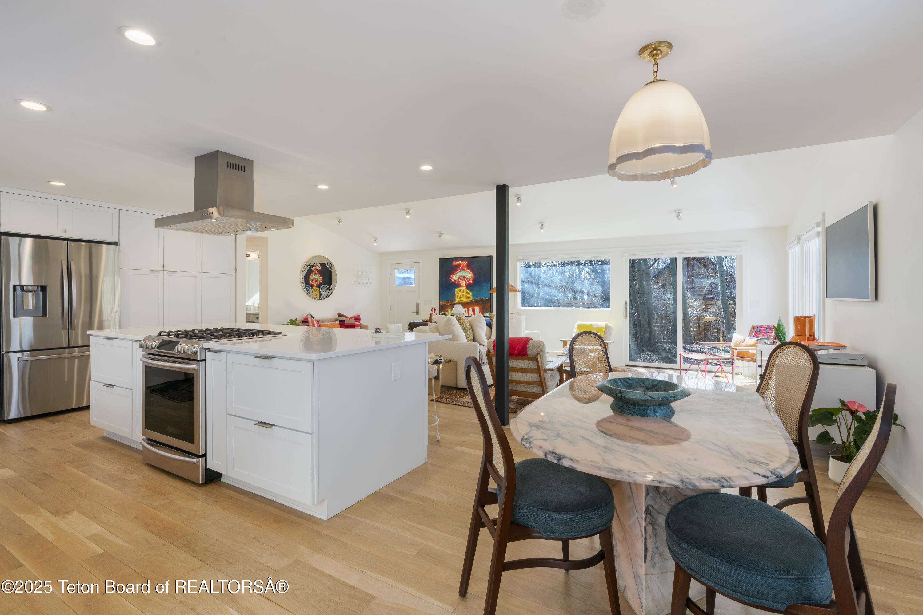 725 CACHE CREEK Drive