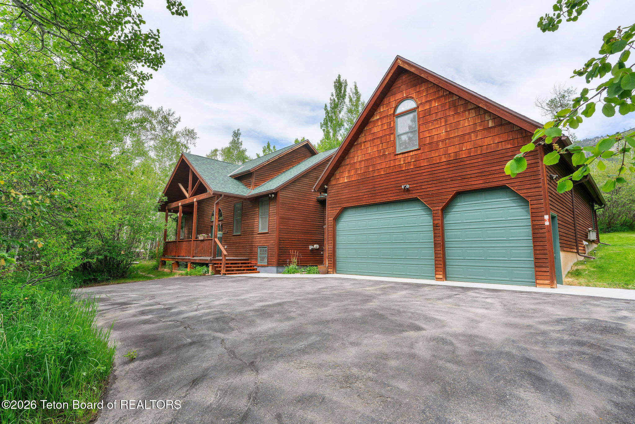 134 PINE Drive