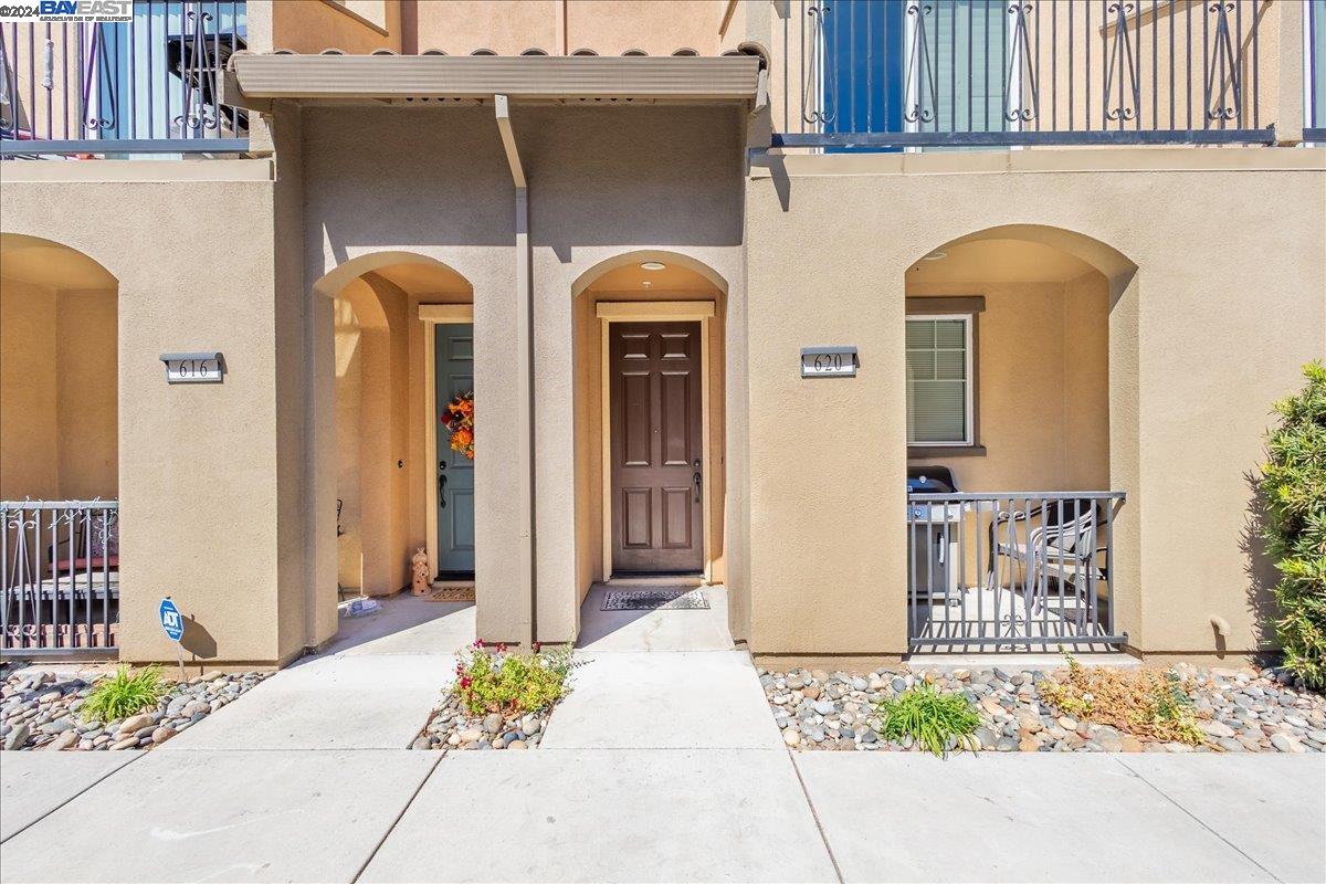 620 Almaden Walk Loop
