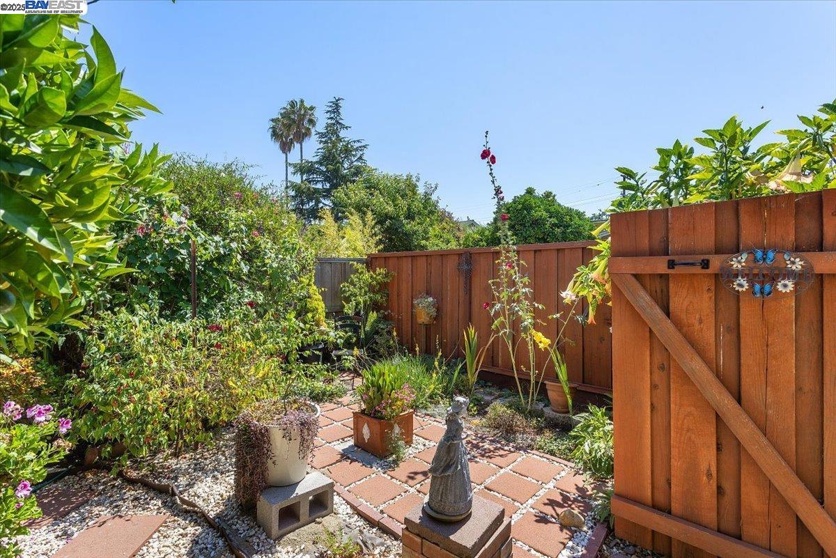 357 Melven Ct
