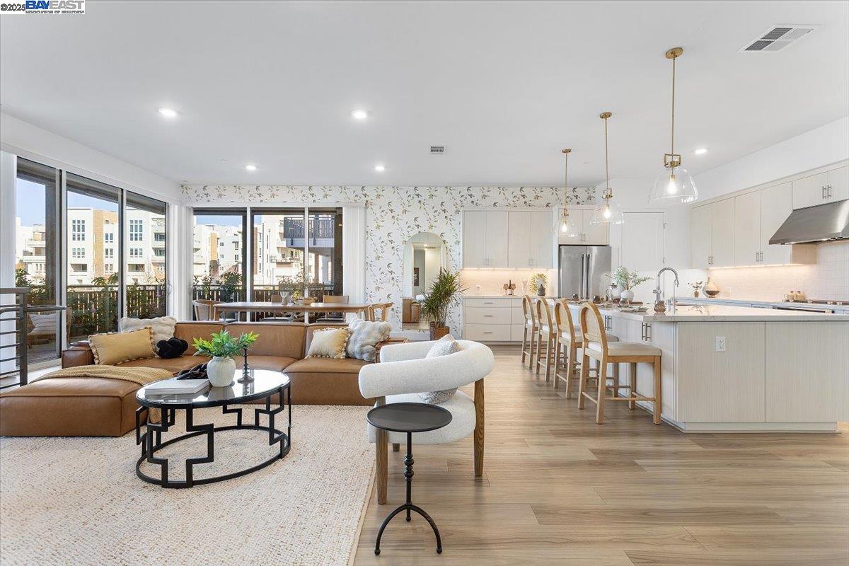 2250 Kilowatt Way # 206